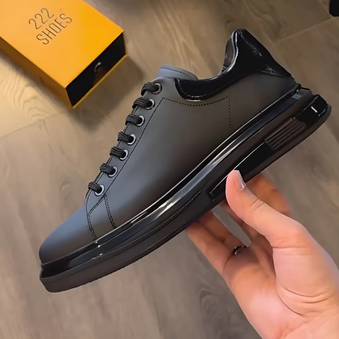 Sapatos Aveiro em Pele com Sola Resistente para Casa